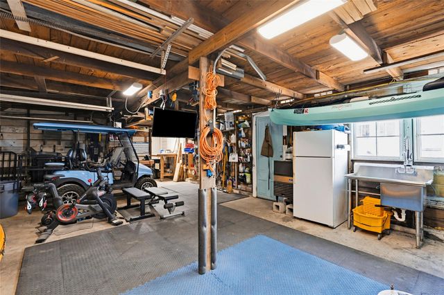 923 Church Street, Galveston, TX 77550