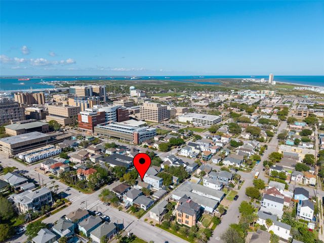923 Church Street, Galveston, TX 77550