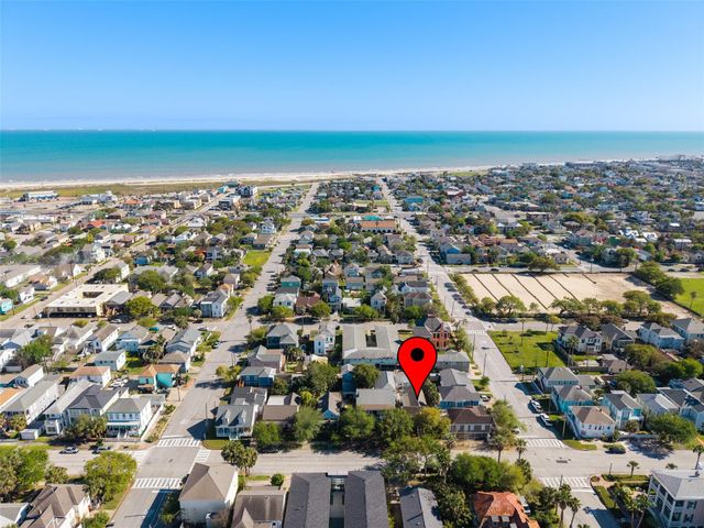 923 Church Street, Galveston, TX 77550