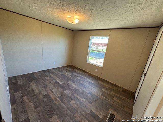 18480 LEAL RD, San Antonio, TX 78221