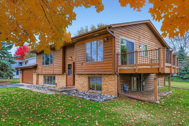 1012 Crystal Lake Road E, Burnsville, MN 55306