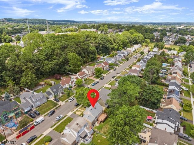 166 Beverly Hill Rd, Clifton City, NJ 07012