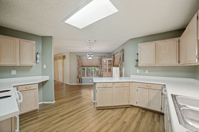 7363 Corian Park Dr., San Antonio, TX 78249