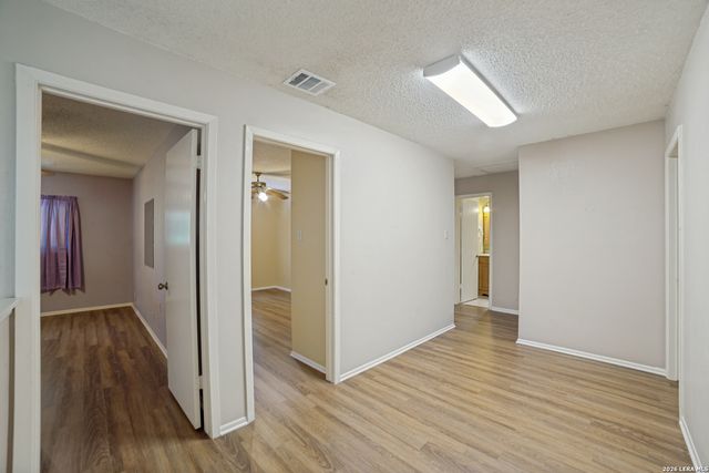 7363 Corian Park Dr., San Antonio, TX 78249