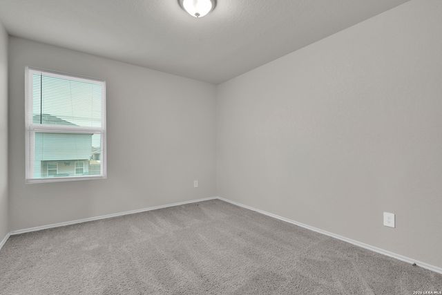 7530 Homewood Ln, Elmendorf, TX 78112