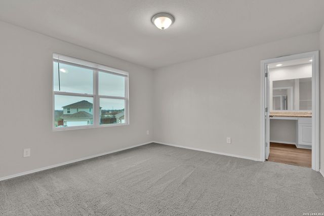 7530 Homewood Ln, Elmendorf, TX 78112