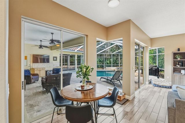 1362 E LAKE WOODLANDS PARKWAY, Oldsmar, FL 34677