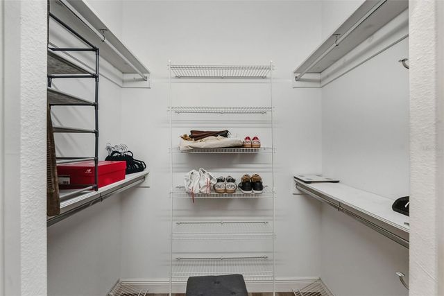 1362 E LAKE WOODLANDS PARKWAY, Oldsmar, FL 34677