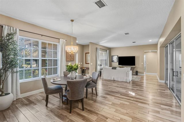 1362 E LAKE WOODLANDS PARKWAY, Oldsmar, FL 34677