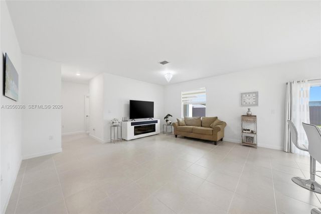13249 SW 189th Ter 13249, Miami, FL 33177