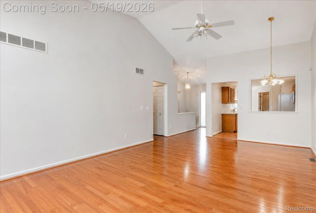 13518 Highland Circle, Sterling Heights, MI 48312