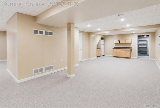 13518 Highland Circle, Sterling Heights, MI 48312
