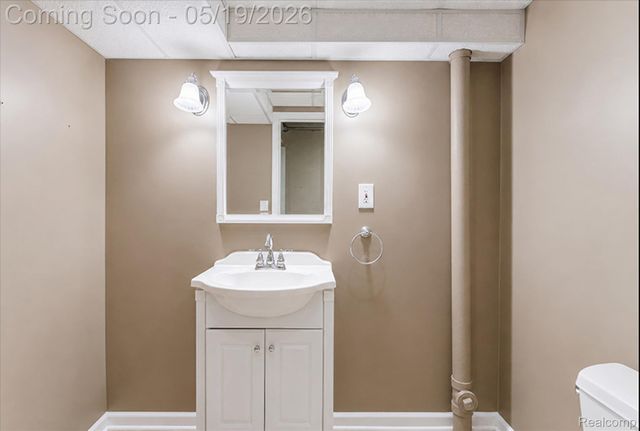 13518 Highland Circle, Sterling Heights, MI 48312