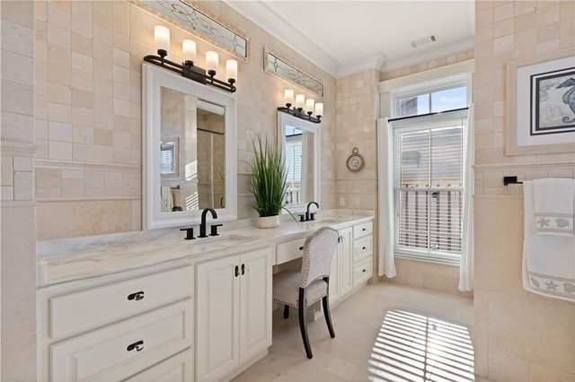 316 Yacht Club Lane, St Simons Island, GA 31522