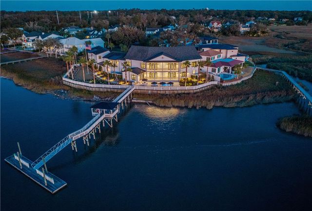 316 Yacht Club Lane, St Simons Island, GA 31522