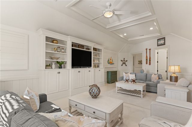 316 Yacht Club Lane, St Simons Island, GA 31522