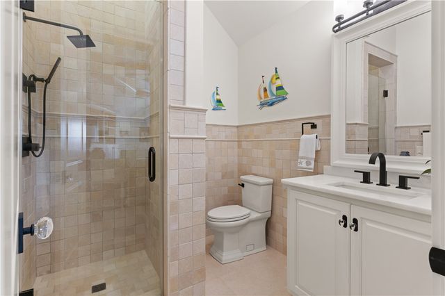 316 Yacht Club Lane, St Simons Island, GA 31522