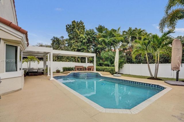 5720 NW 62nd Mnr, Parkland, FL 33067