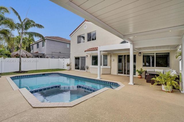 5720 NW 62nd Mnr, Parkland, FL 33067