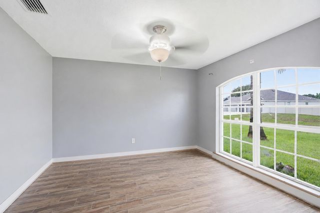 558 SW SOUTH QUICK Circle, Port St. Lucie, Port St Lucie, FL 34953