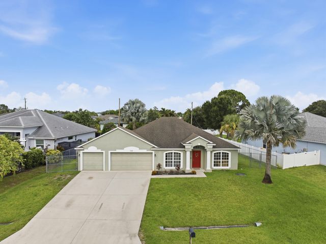 558 SW SOUTH QUICK Circle, Port St. Lucie, Port St Lucie, FL 34953