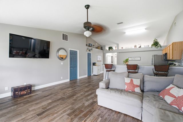 558 SW SOUTH QUICK Circle, Port St. Lucie, Port St Lucie, FL 34953