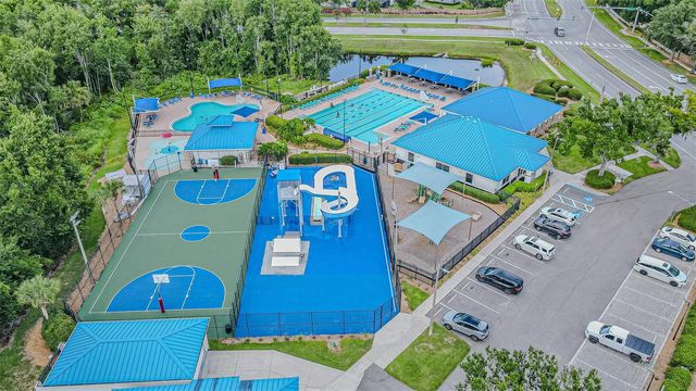 1550 MAXIMILIAN DRIVE, Wesley Chapel, FL 33543