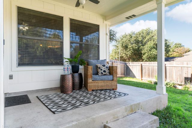 4416 E Hove LOOP, Austin, TX 78749
