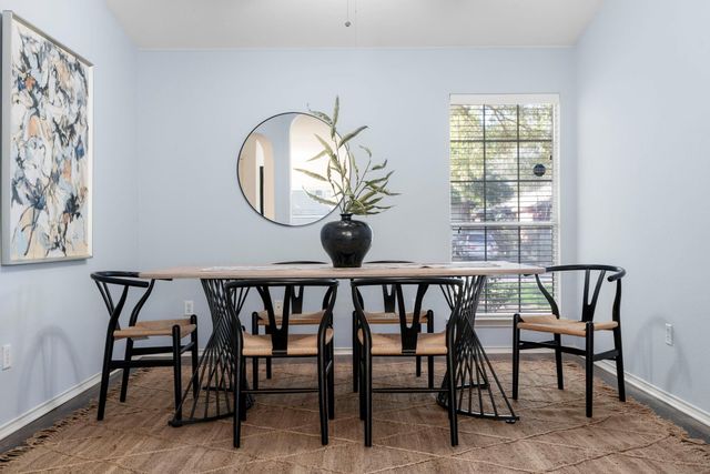 4416 E Hove LOOP, Austin, TX 78749