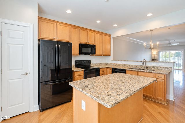 9211 Calabria Drive 117, Raleigh, NC 27617