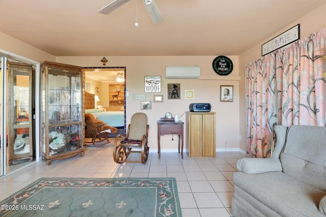 551 S Paseo Felice, Green Valley, AZ 85614