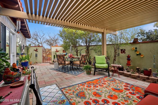 551 S Paseo Felice, Green Valley, AZ 85614