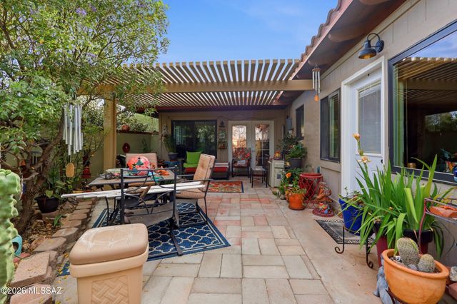 551 S Paseo Felice, Green Valley, AZ 85614