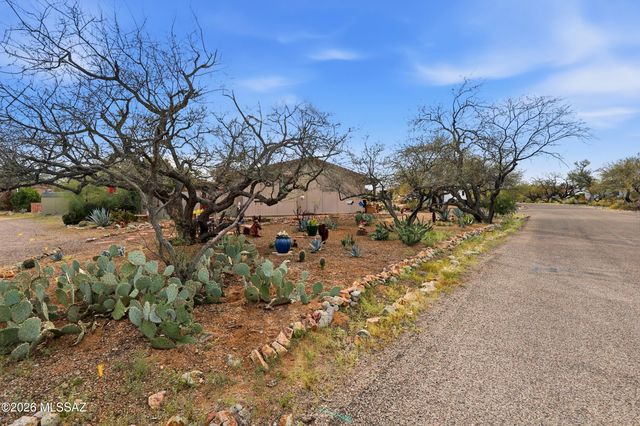 551 S Paseo Felice, Green Valley, AZ 85614