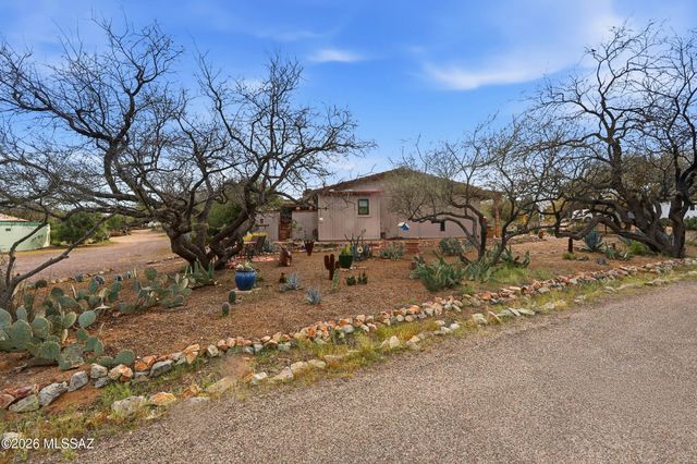 551 S Paseo Felice, Green Valley, AZ 85614