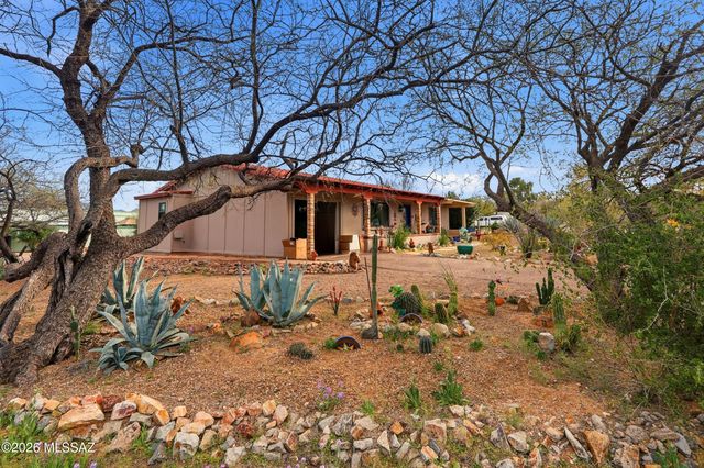 551 S Paseo Felice, Green Valley, AZ 85614