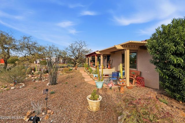 551 S Paseo Felice, Green Valley, AZ 85614
