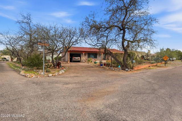 551 S Paseo Felice, Green Valley, AZ 85614