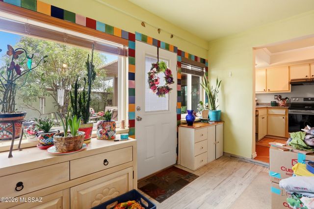 551 S Paseo Felice, Green Valley, AZ 85614