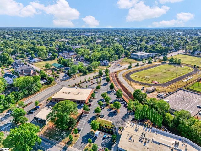 8 Dobbs Street, Greenville, SC 29605