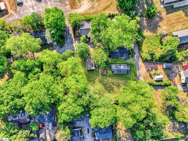 8 Dobbs Street, Greenville, SC 29605