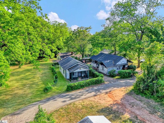 8 Dobbs Street, Greenville, SC 29605