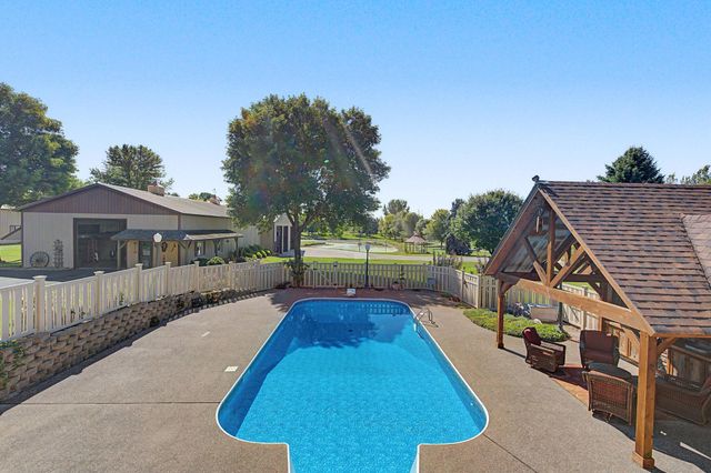 9561 45th Street NE, Saint Michael, MN 55376