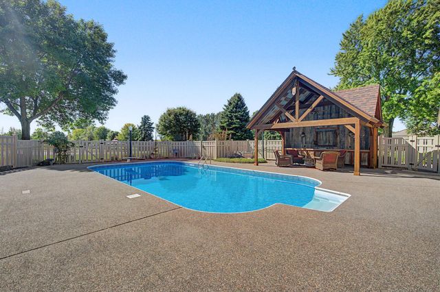9561 45th Street NE, Saint Michael, MN 55376
