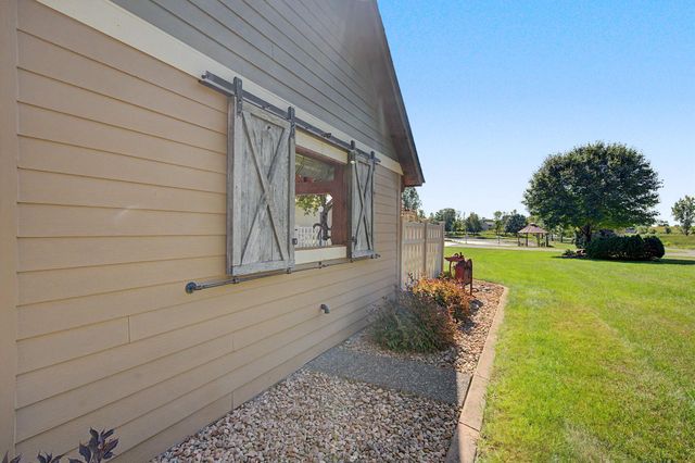 9561 45th Street NE, Saint Michael, MN 55376