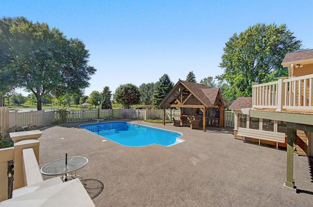 9561 45th Street NE, Saint Michael, MN 55376