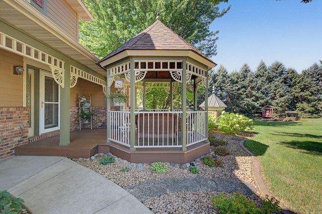 9561 45th Street NE, Saint Michael, MN 55376