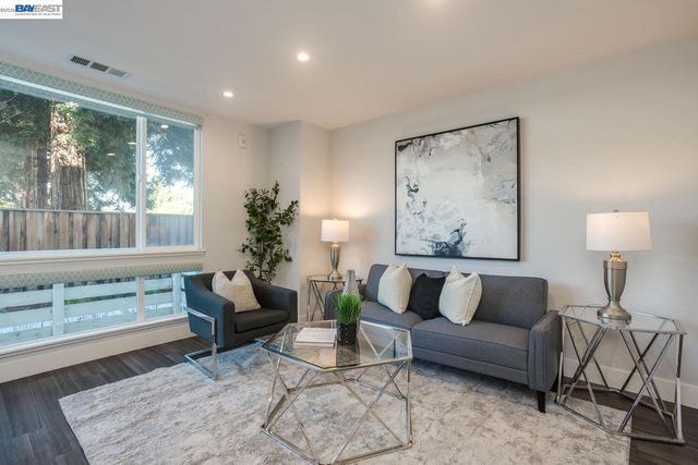 415 Santo Domingo Terrace, Sunnyvale, CA 94085