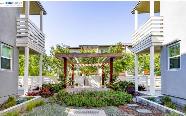 415 Santo Domingo Terrace, Sunnyvale, CA 94085