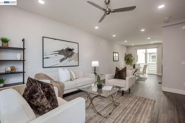 415 Santo Domingo Terrace, Sunnyvale, CA 94085